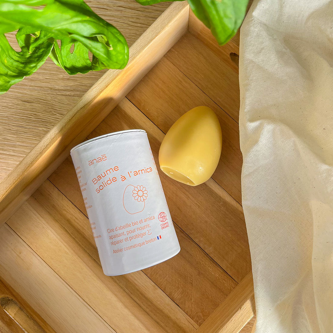 Baume solide à l'arnica 100% naturel pour peau sèche et fragile