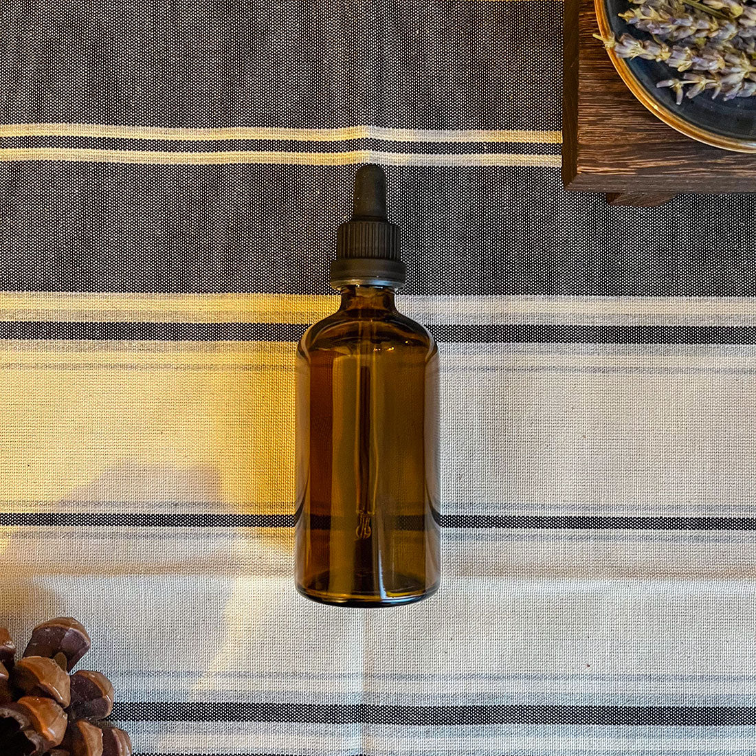 Flacon en verre ambré 100ml avec pipette compte-goutte en verre