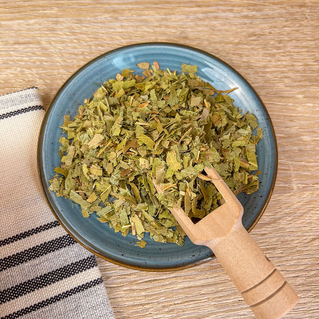 FrĂȘne Bio en vrac â Feuilles pour soutien digestif et soin cutanĂ©