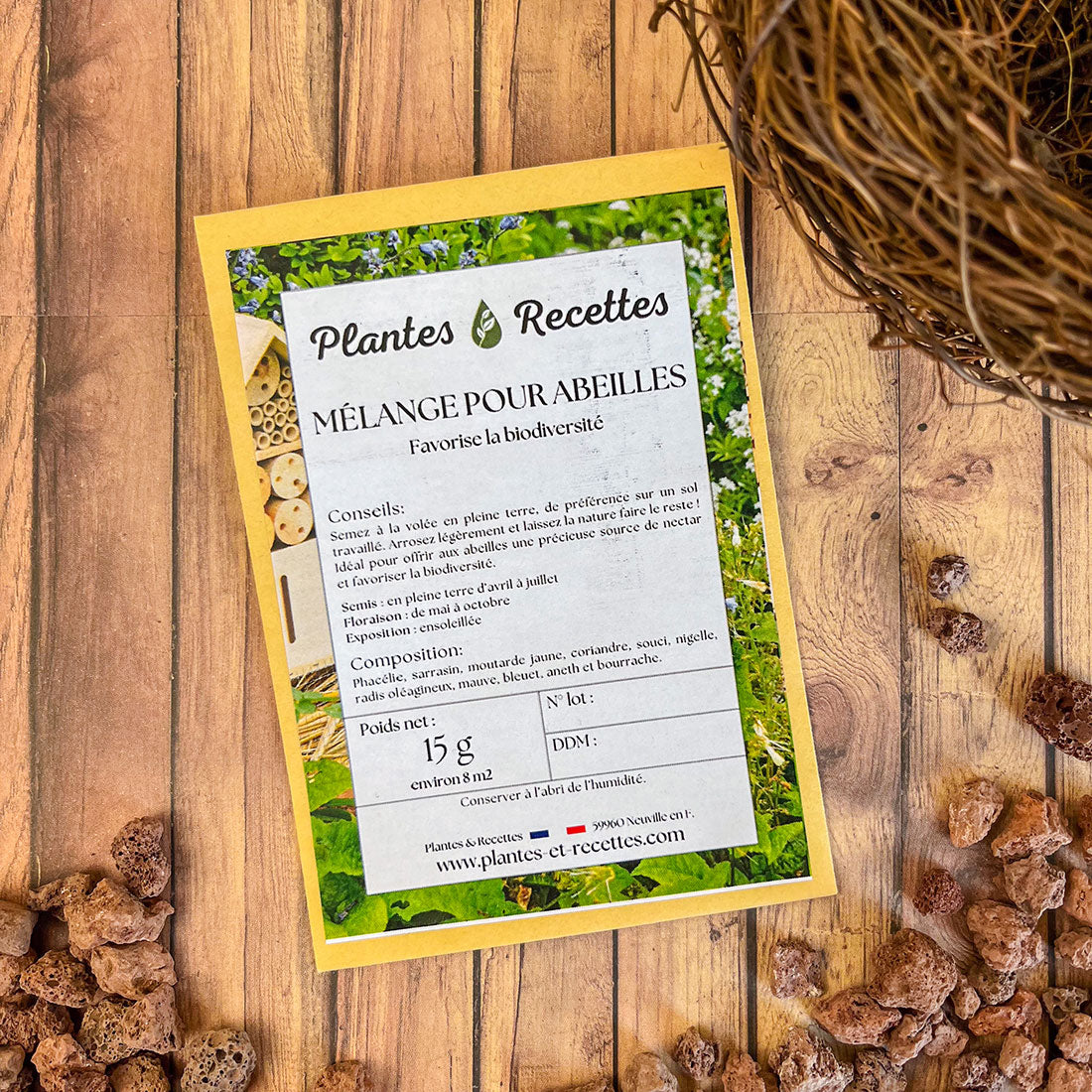 Mélange de fleurs mellifères pour attirer les abeilles et pollinisateurs