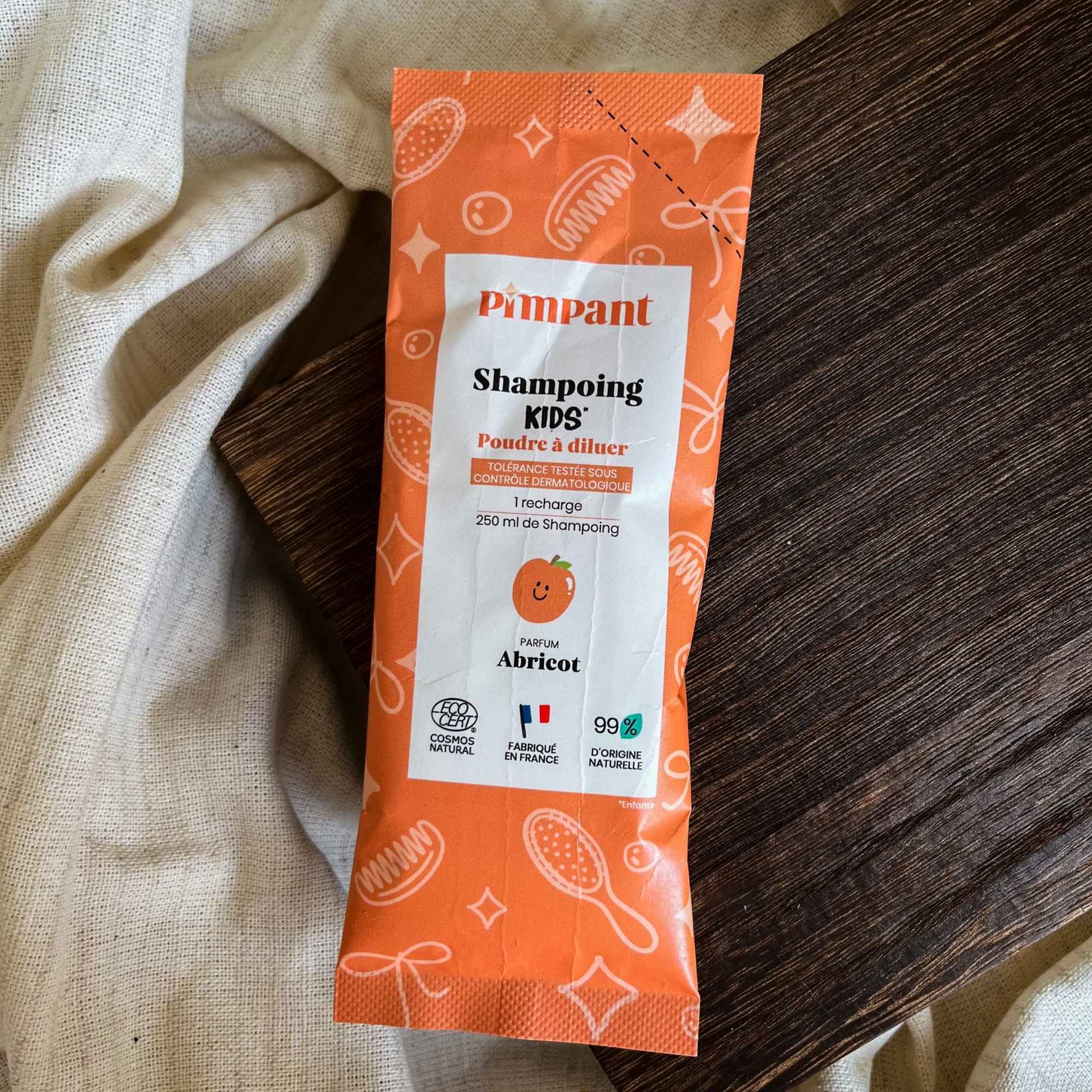 Recharge Pimpant à diluer, senteur fruitée et agréable.
