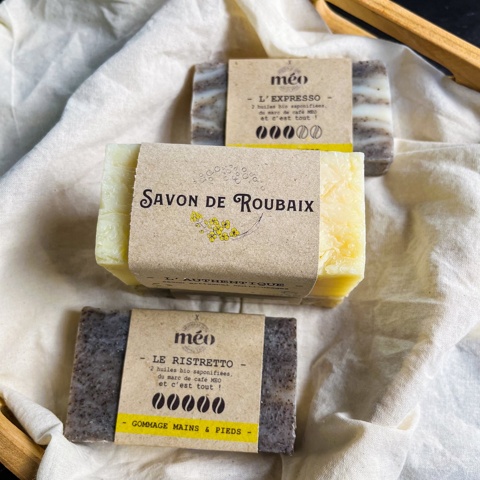 Des savons solides de qualité fait par nos amis Mobius - Savon de Roubaix à coté de chez nous.