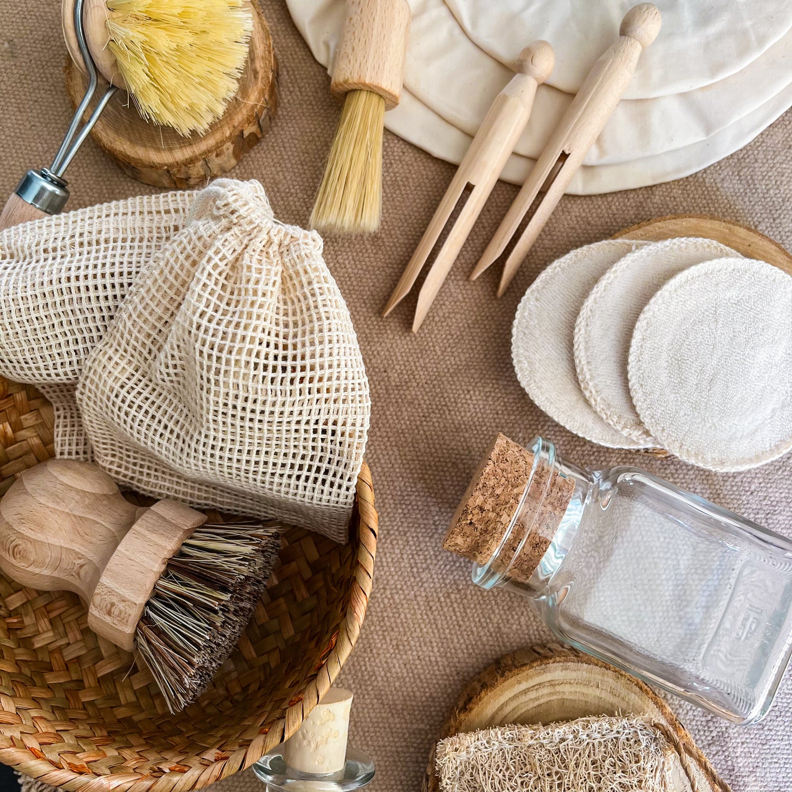 Des accessoires utiles, minimaliste et zéro déchet pour enrichir votre quotidien. Plantes & Recettes