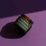 Fabrication artisanale du Baume de Consoude dans notre atelier des Hauts-de-France – Plantes & Recettes.