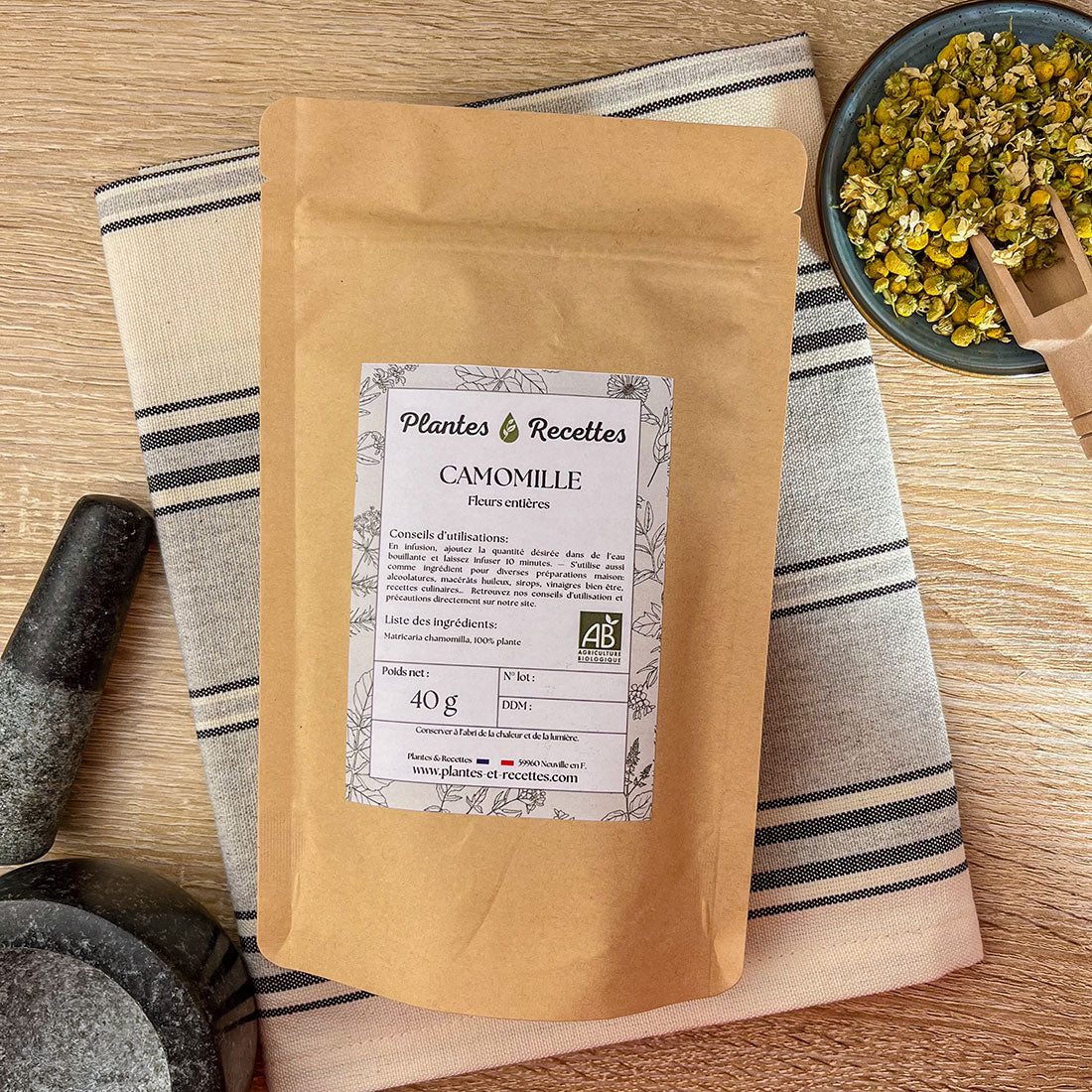 Camomille Matricaire Bio en vrac – Fleurs aux vertus apaisantes