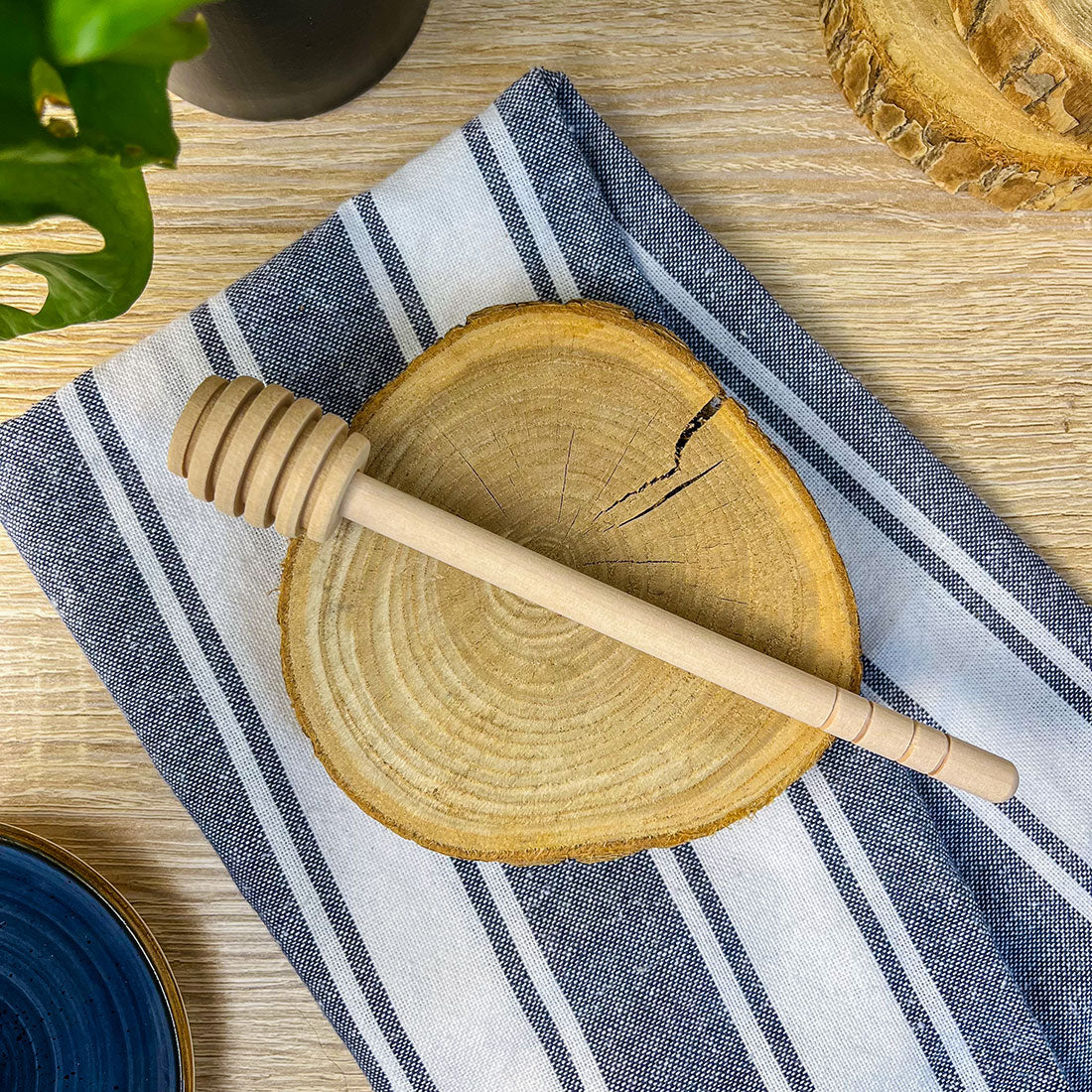 Cuillère à Miel en Bois - Idéale pour servir le miel sans gouttes