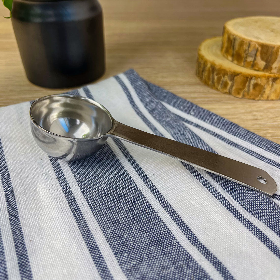 Cuillère en Acier Inoxydable - Accessoire durable et élégant pour la cuisine et la maison
