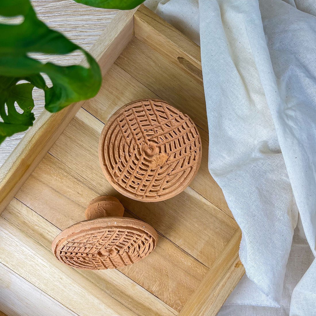 Disque de Gommage en Terre Cuite - Soin Exfoliant Artisanal Marocain