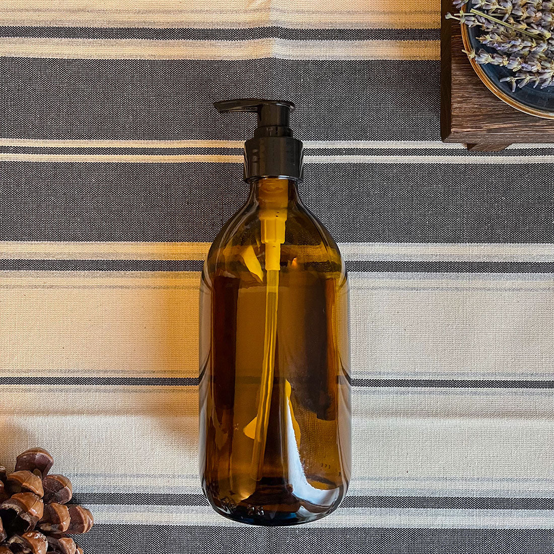 Flacon pompe en verre ambré 500ml – Idéal pour savons et cosmétiques maison