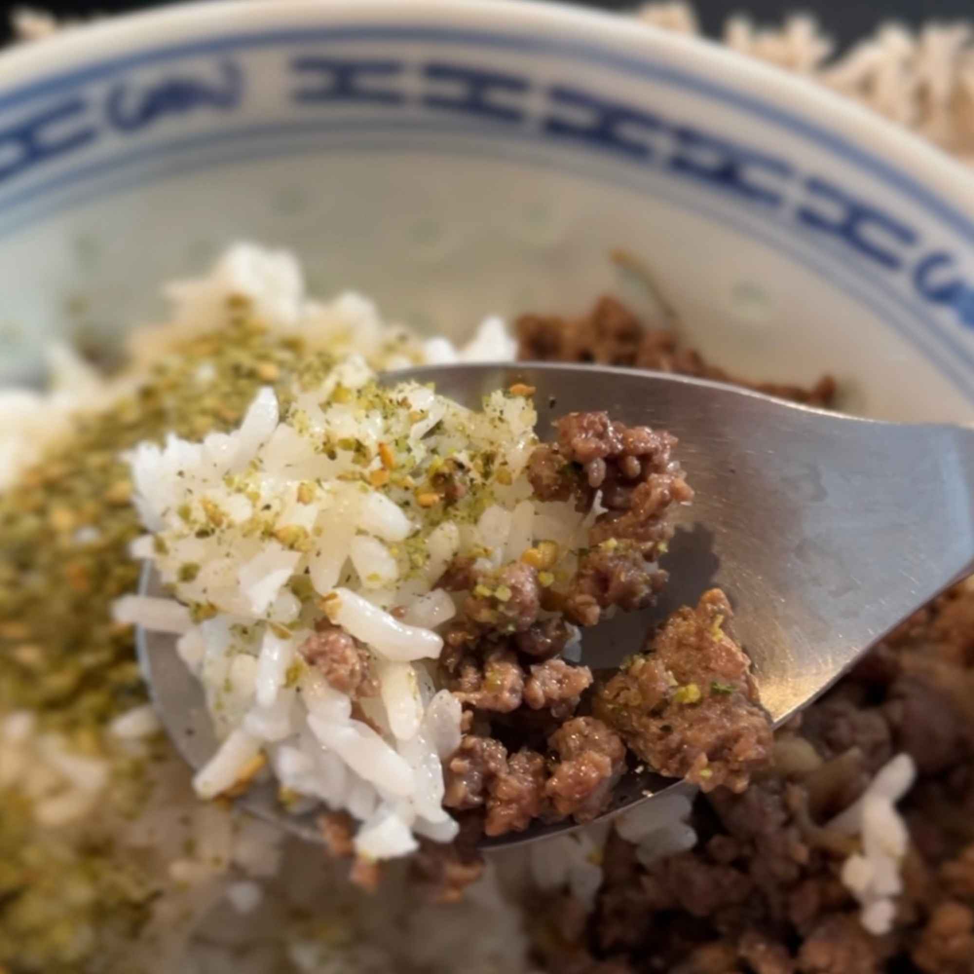 Mélange d'épices bio, Gomasio sur riz frit, recette Thaïlandaise - Plantes et Recettes