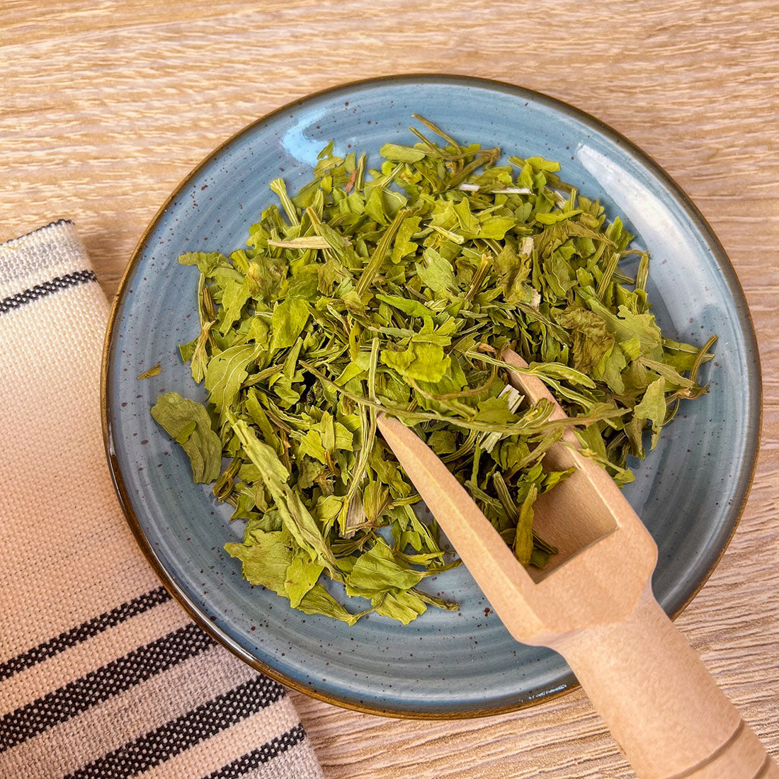Livèche Bio en vrac – Feuilles aux vertus aromatiques