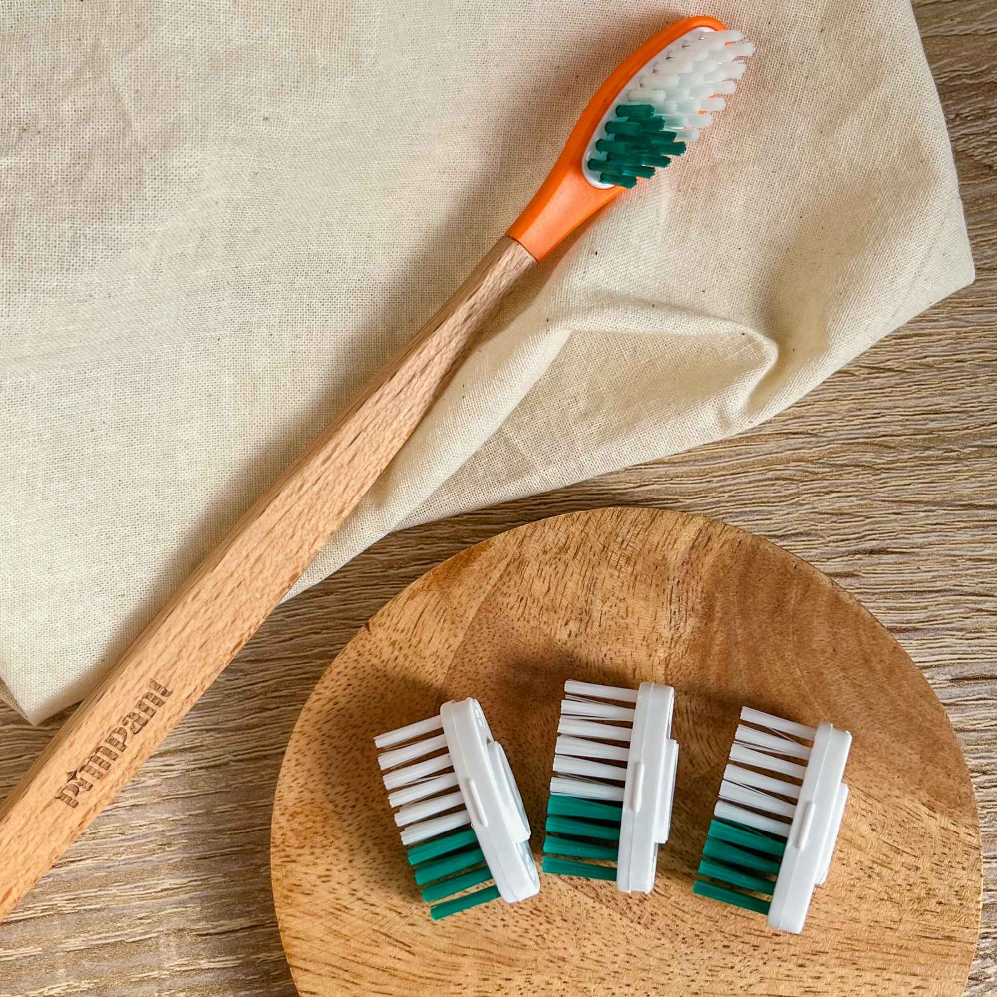 Accessoire écoresponsable pour une hygiène naturelle.