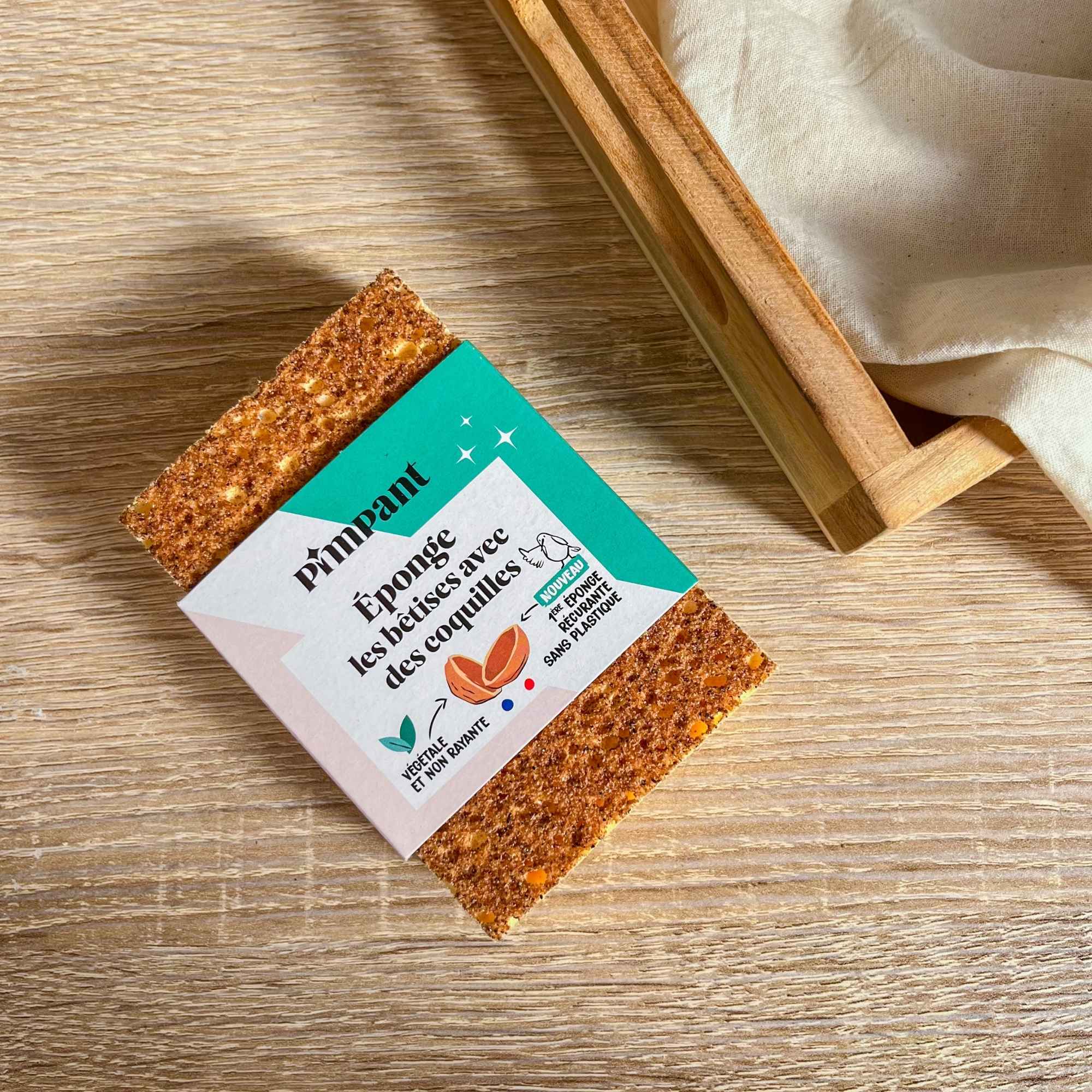 Éponge naturelle durable pour la vaisselle et le ménage.