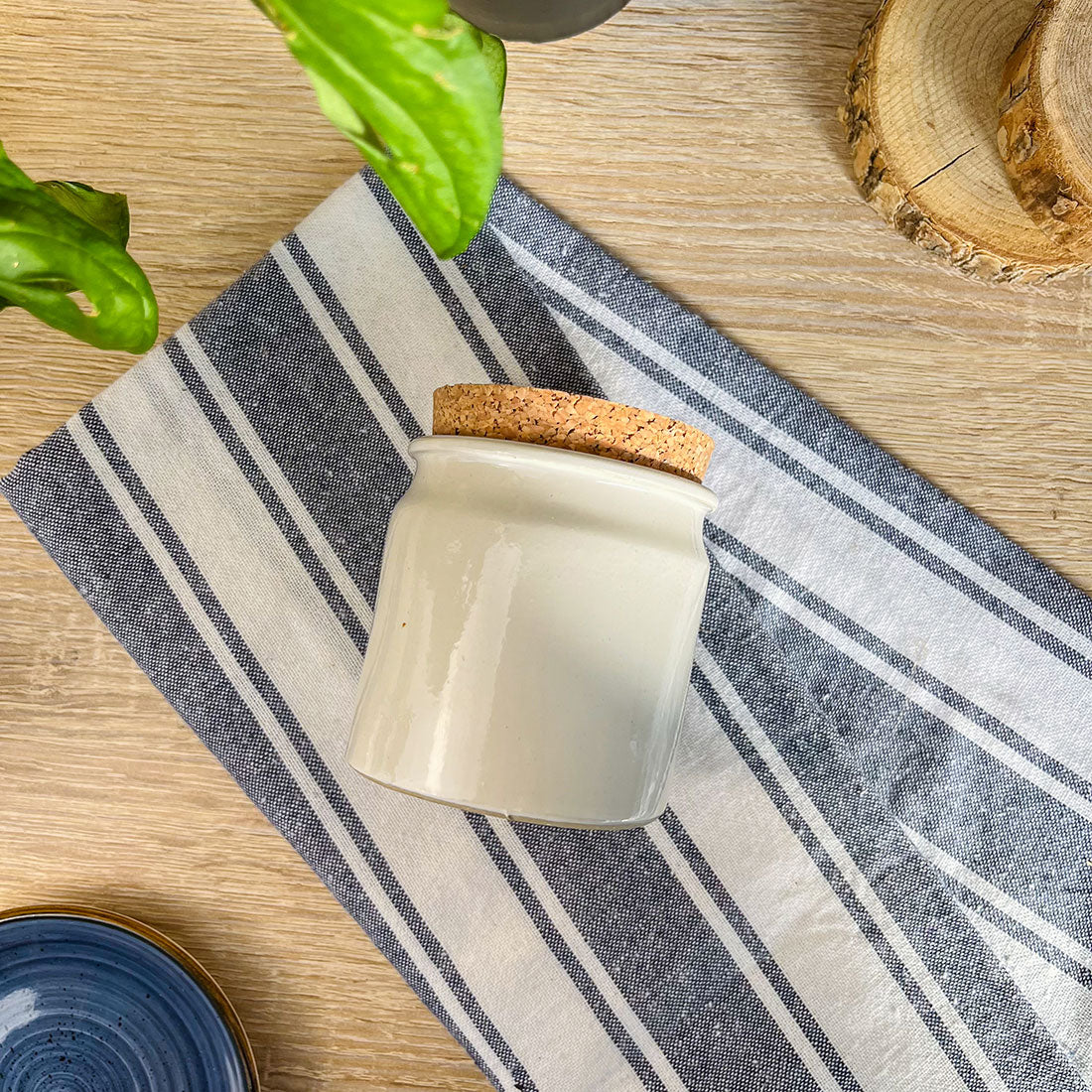 Pot en Grès Couleur Crème 160ml - Élégant Contenant Artisanal