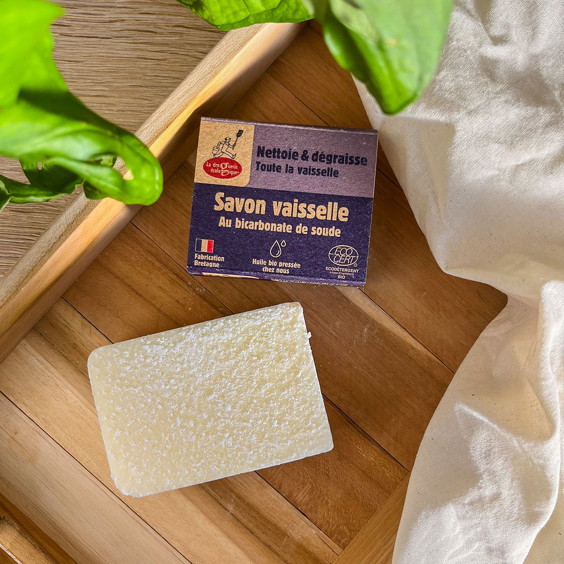 Savon Vaisselle Naturel au Bicarbonate – Alternative Écologique