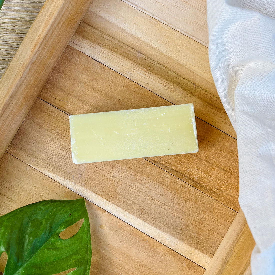 Savon détachant naturel au bicarbonate – Efficace contre les taches tenaces