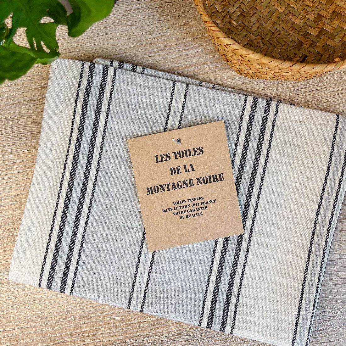 Torchon Rayé Gris & Bleu en Coton - Essuyage efficace et élégant
