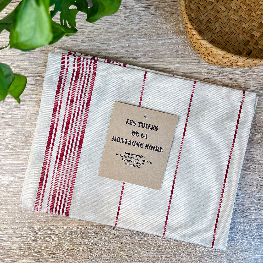 Torchon Rayé Rouge en Coton - Essuyage efficace et élégant
