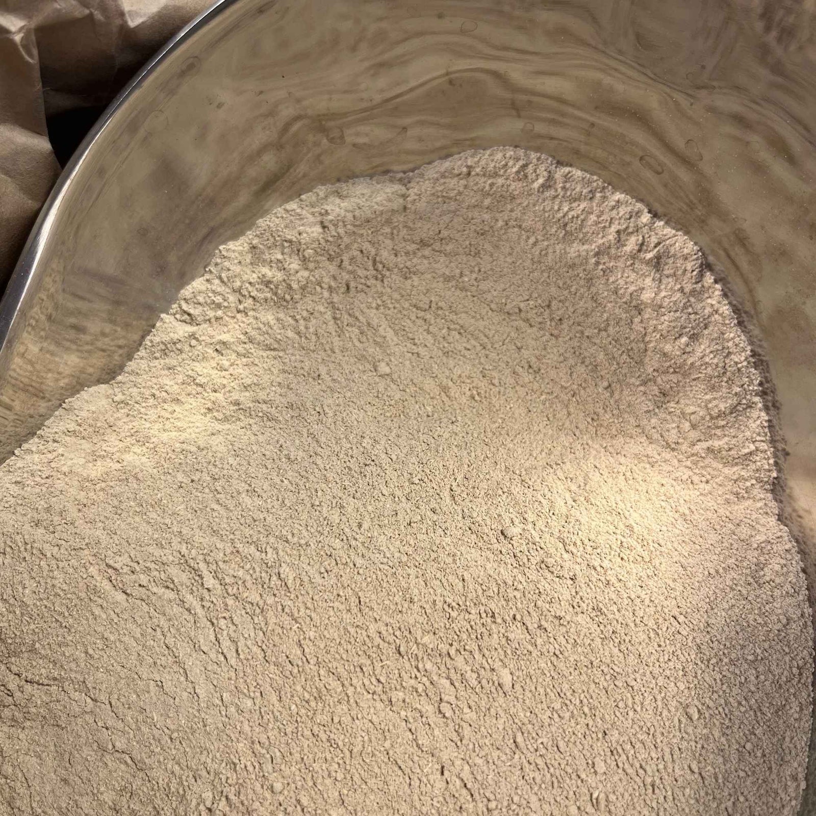 Poudre d’ashwagandha bio, racine adaptogène pour le tonus et l’équilibre