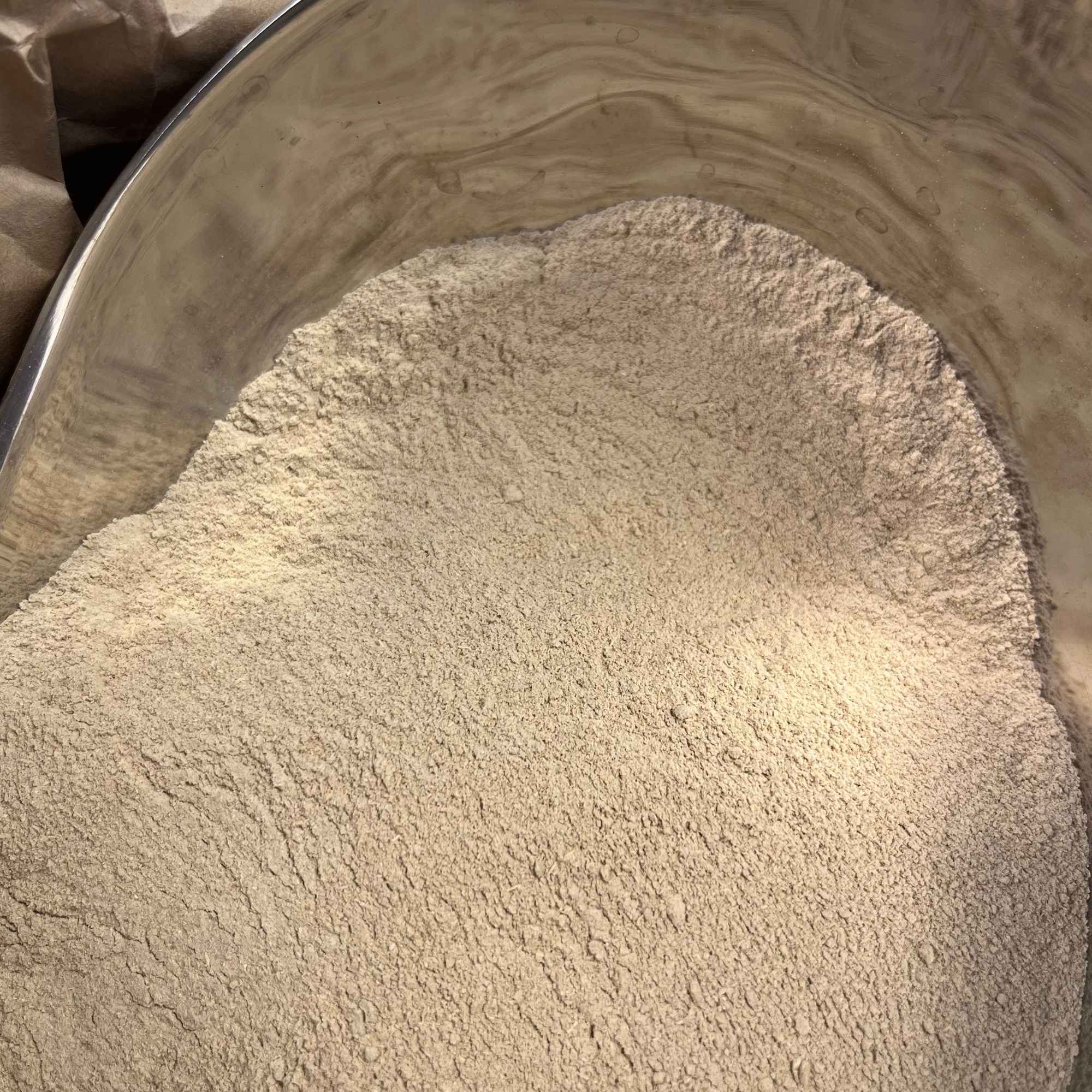 Poudre d’ashwagandha bio, racine adaptogène pour le tonus et l’équilibre