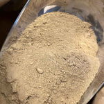 Photo de bardane  racines en poudre france bio séchée vendue par Plantes & Recettes, spécialisée en plantes médicinales de qualité.