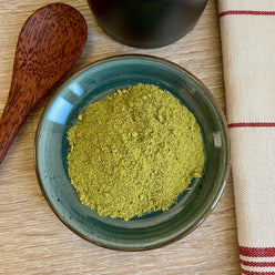 Bouillon Sauvageons bio en poudre, mélange culinaire aux plantes sauvages comme l’ortie, photo du produit Plantes & Recettes