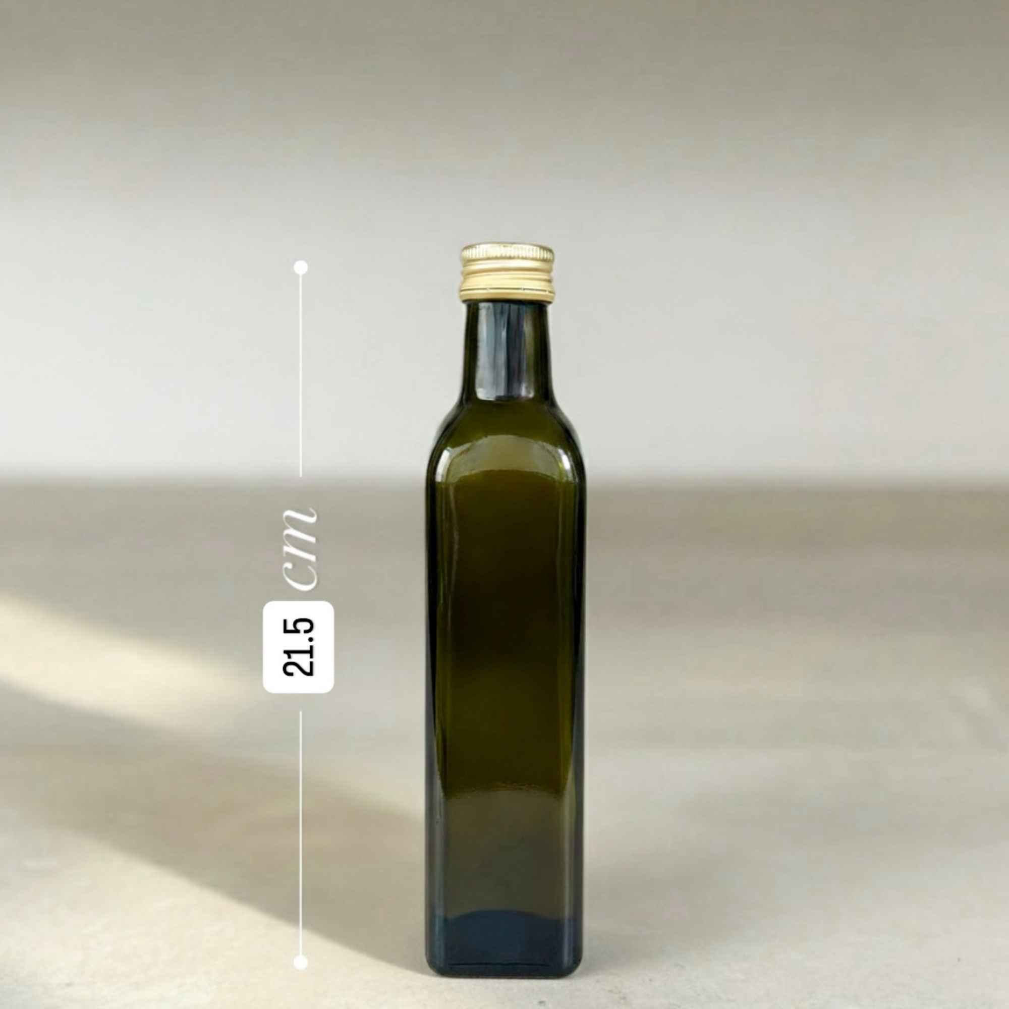 Bouteille à huile et vinaigre en verre vert 250 ml avec bouchon à vis, adaptée aux huiles végétales et macérâts maison.