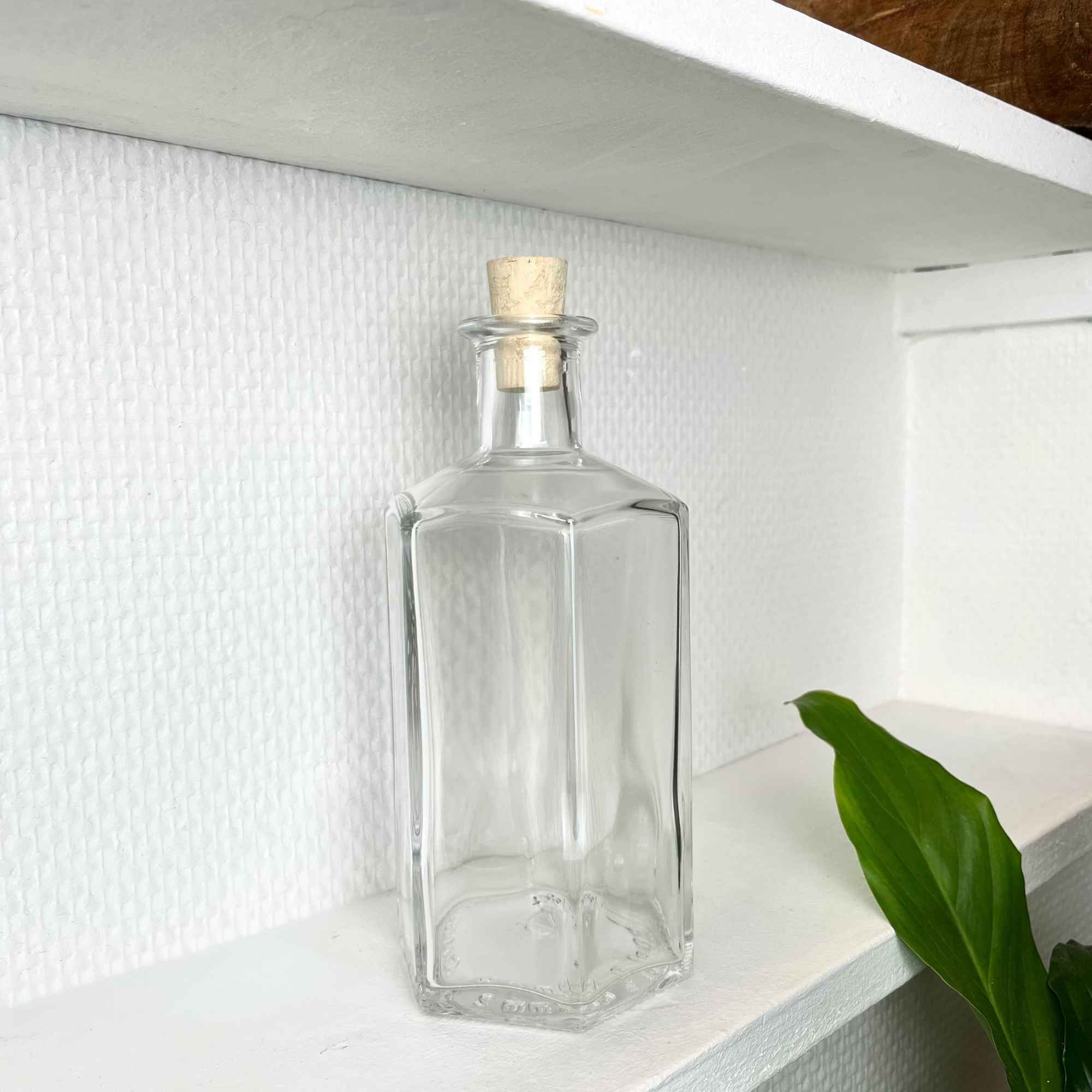 Flacon élégant et pratique pour vos préparations d’herboristerie et macérats.