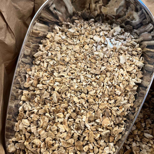 Photo de chicorée  racines france bio séchée vendue par Plantes & Recettes, spécialisée en plantes médicinales de qualité.