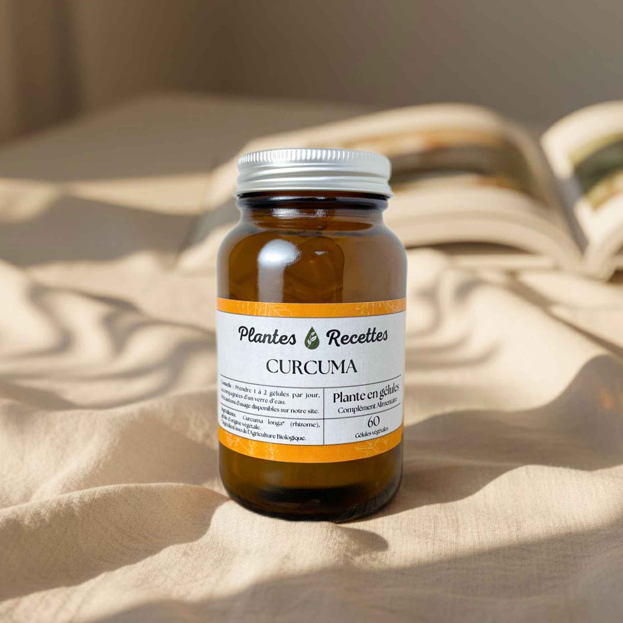 Gélules de curcuma et pipérine bio Plantes & Recettes, complément pour le confort des articulations et faciliter la digestion, qualité herboristerie, fabrication française, capsules végétales vegan en pilulier verre ambré, cure 1 mois.