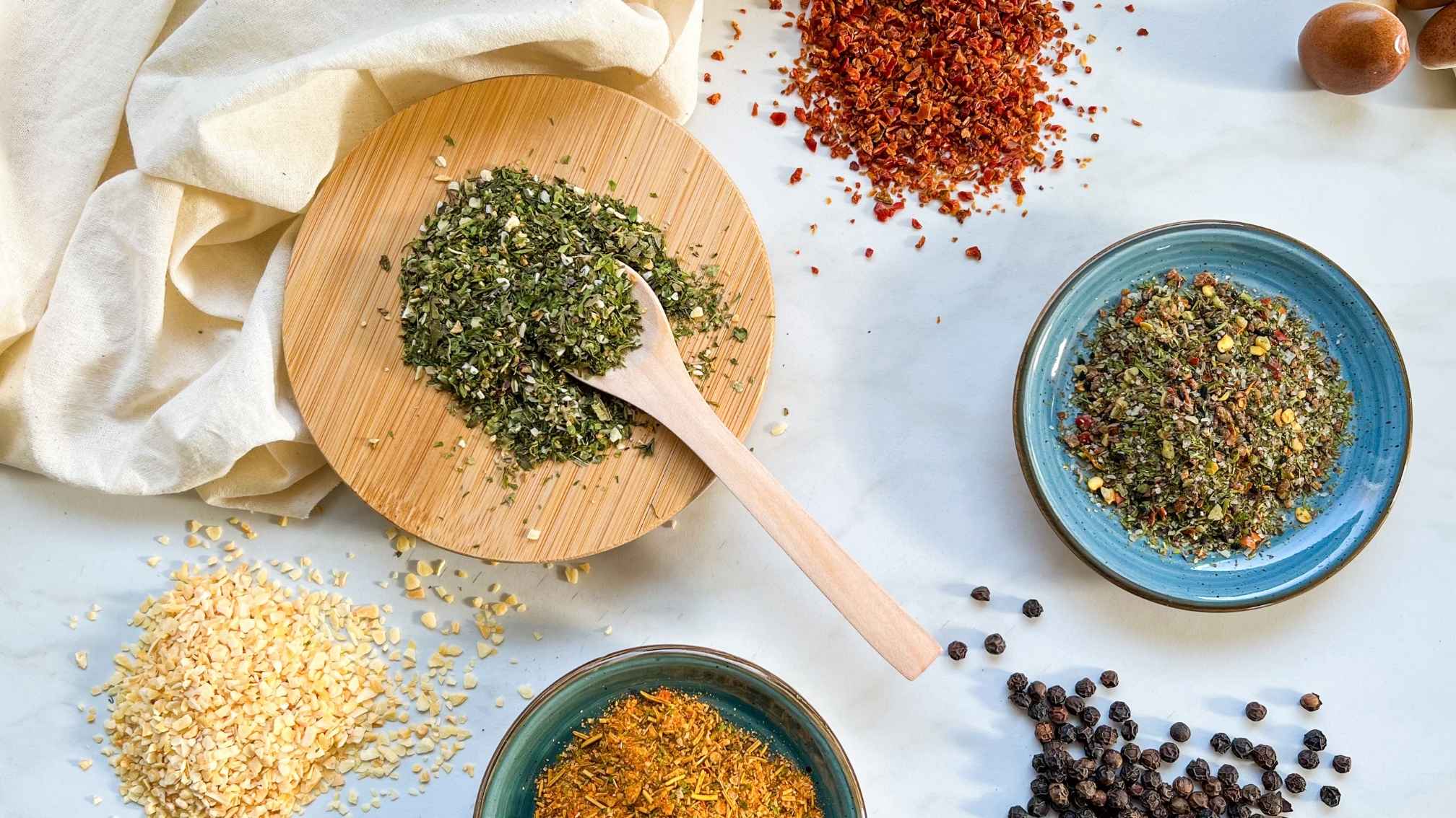 Cuisine Plantes et Recettes avec epices melanges et herbes aromatiques pour vos recettes maison