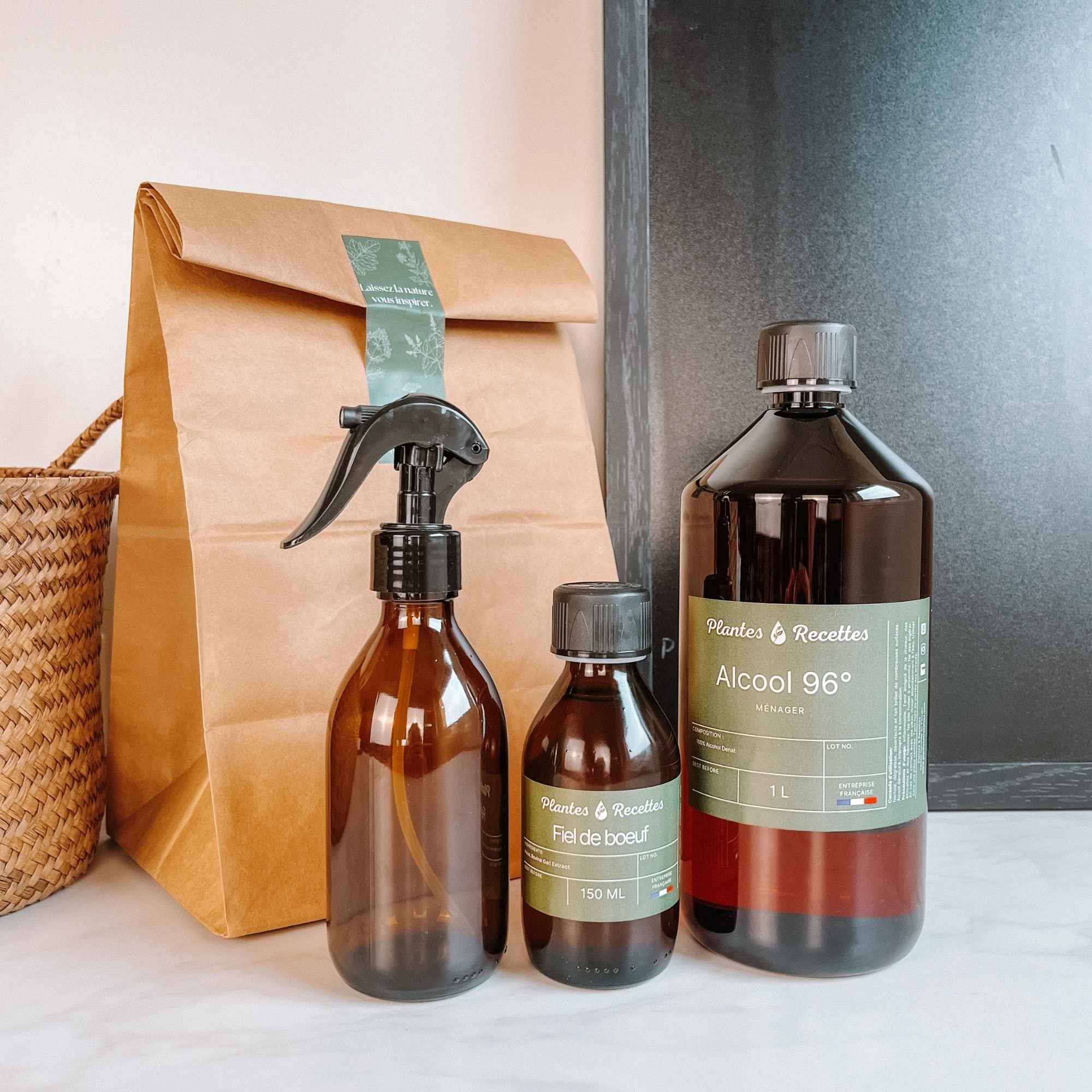 Ingrédients pour un détachant naturel puissant – Plantes et Recettes