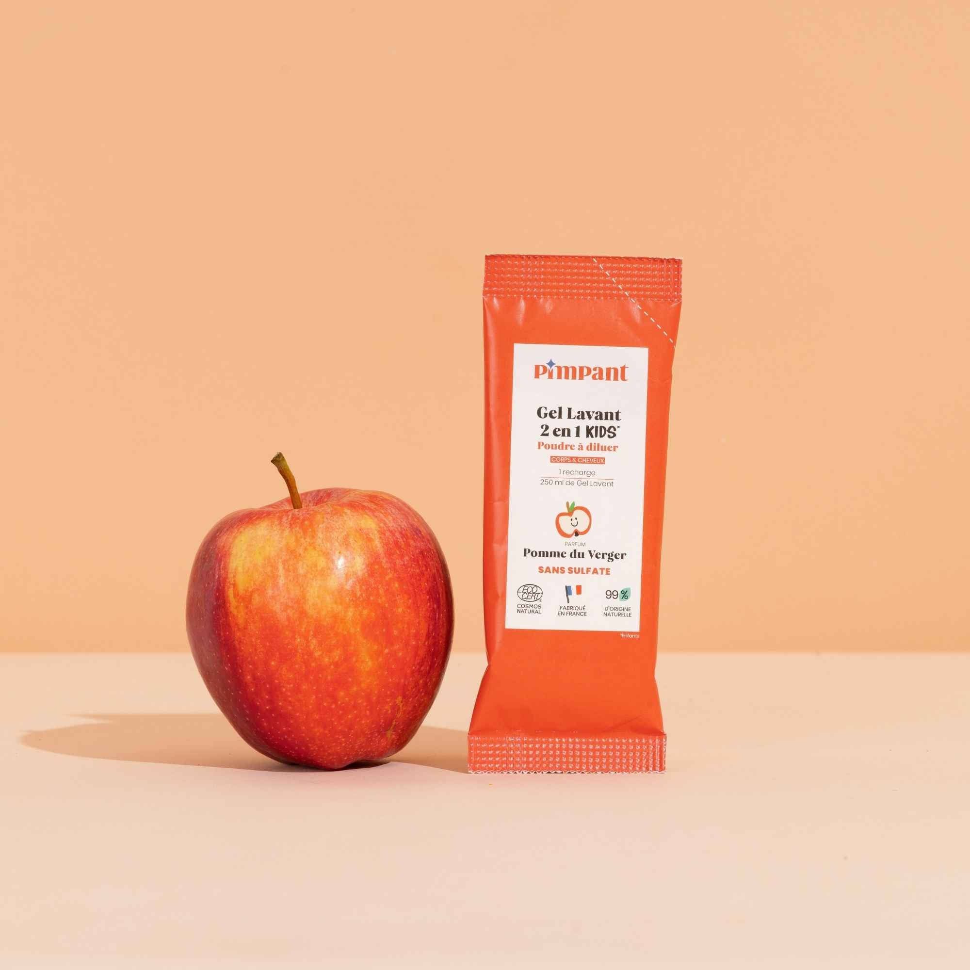 Gel lavant 2-en-1 Kids Pimpant, parfum pomme du verger, en recharge à diluer. Naturel et écologique, nettoyant corps et cheveux des enfants, avec flacon en verre réutilisable.