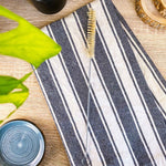 Goupillon fin multi-usages pour nettoyer les recoins difficiles, petits orifices et zones étroites.