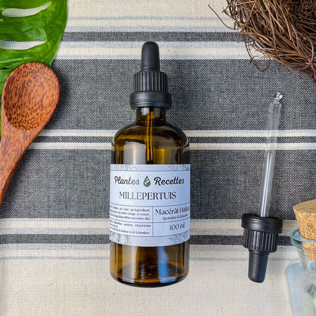 Huile de Millepertuis BIO - Macérât huileux apaisant pour la peau