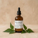 Huile d'Ortie BIO Plantes & Recettes, macérât huileux artisanal traditionnellement apprécié pour accompagner les soins des cheveux et du cuir chevelu.
