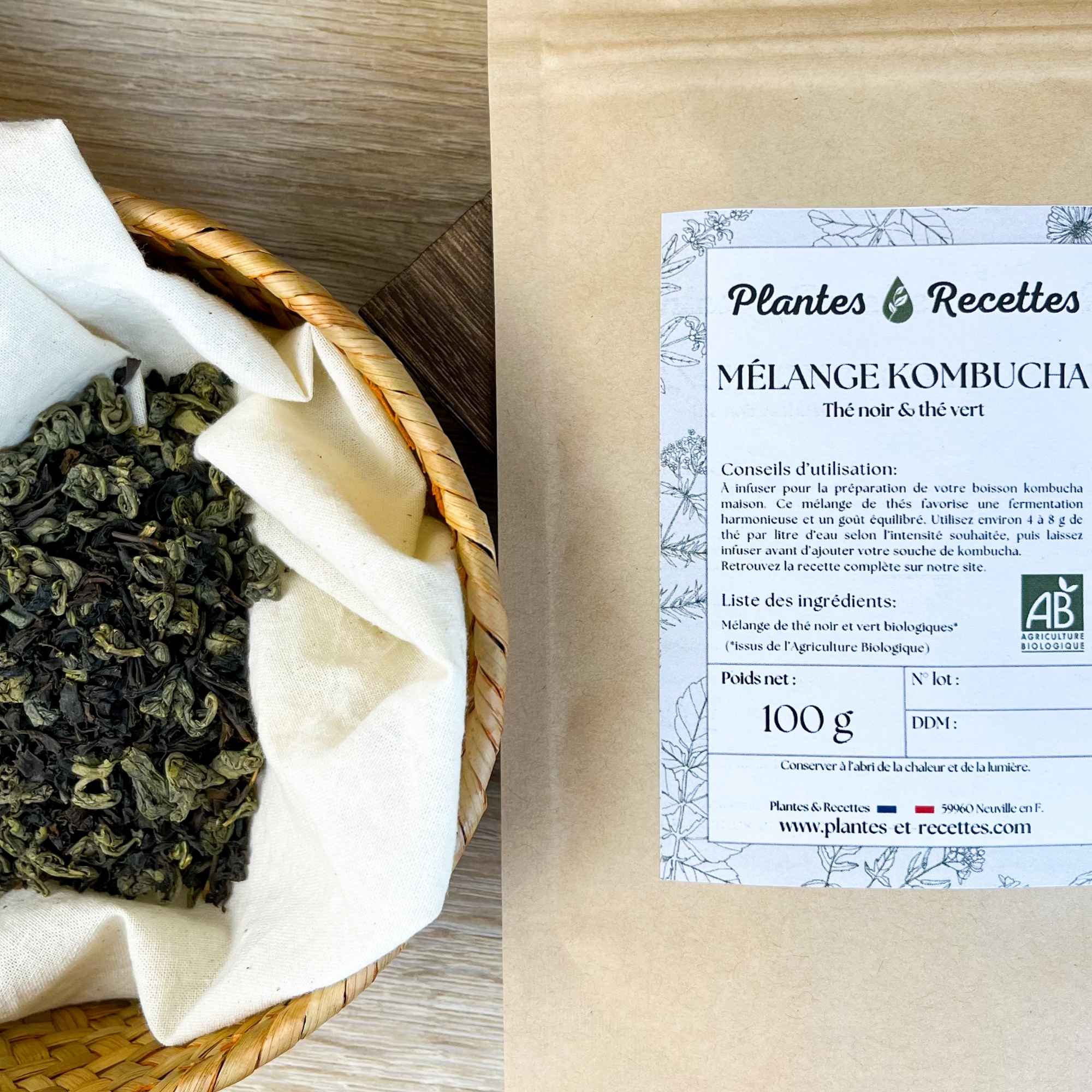 Feuilles de thé vert et noir bio Plantes & Recettes, sélectionnées pour la préparation artisanale du kombucha maison.