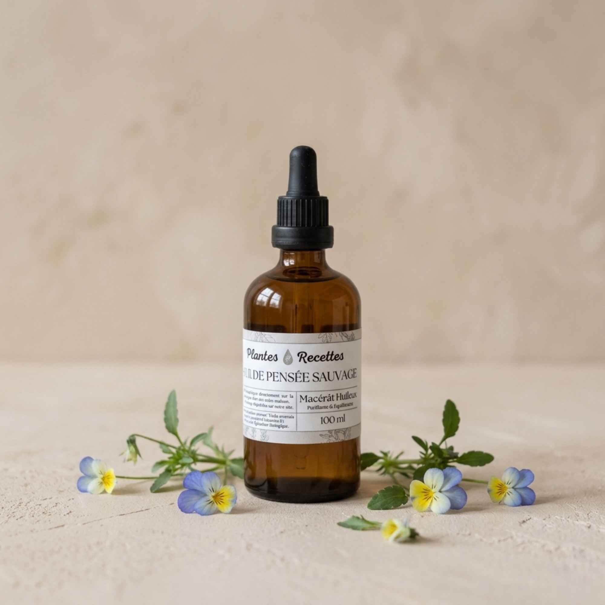 Macérât huileux de pensée sauvage Plantes et Recettes, huile naturelle à base de fleurs pour le soin de la peau