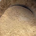Photo de réglisse  rhizomes en poudre bio séchée vendue par Plantes & Recettes, spécialisée en plantes médicinales de qualité.