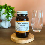 Gélules de valériane bio Plantes & Recettes, qualité herboristerie, fabrication française, capsules végétales vegan en pilulier verre ambré, cure 1 mois.